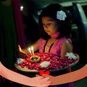 Meet your Posher, Naheed